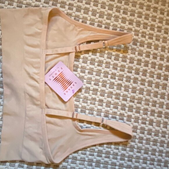 Savage X Fenty Seamless Scoop-Neck Bralette Nude Womens Sz L NWT - Picture 5 of 5
